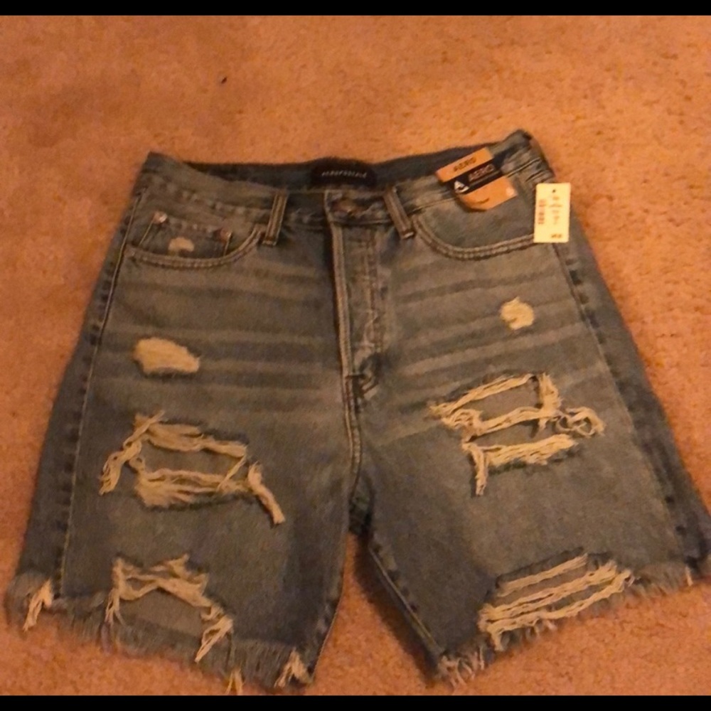 Aeropostale women’s skater jean shorts - Picture 1 of 4